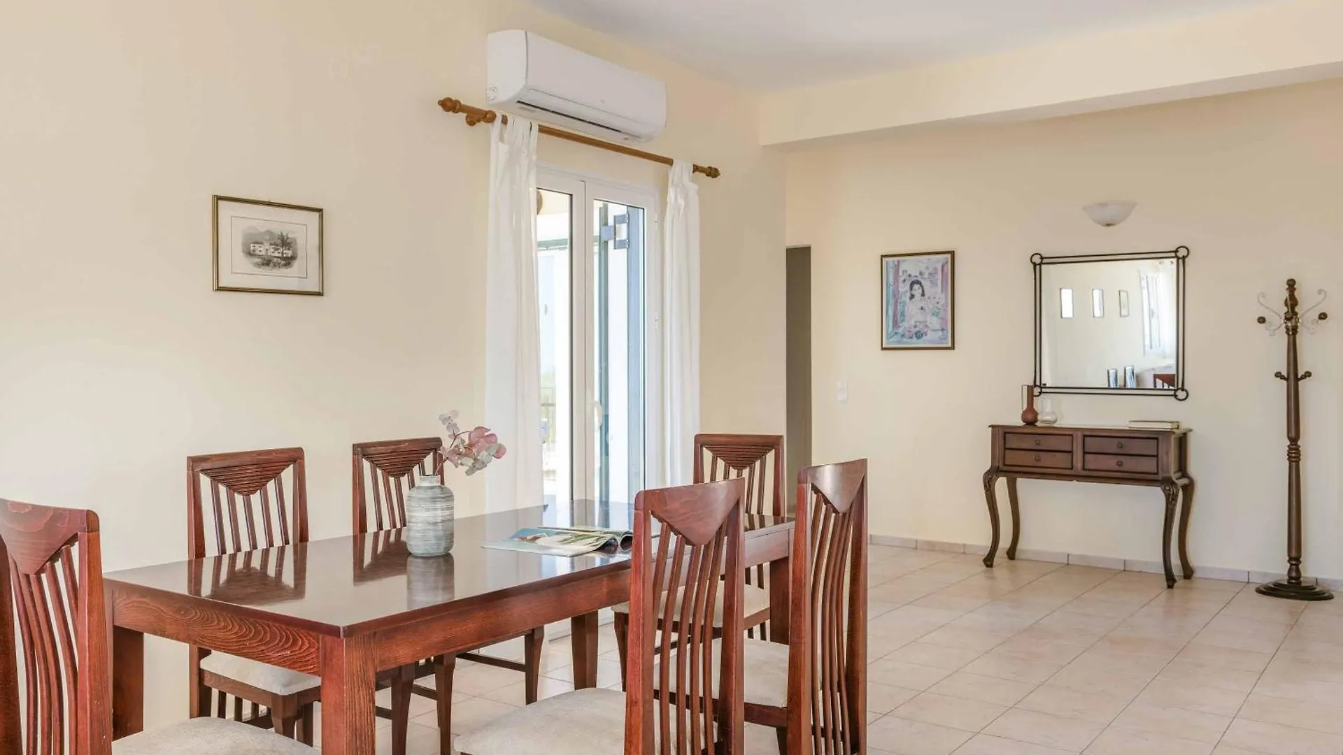 Villa Mihas Vlachata 0*,