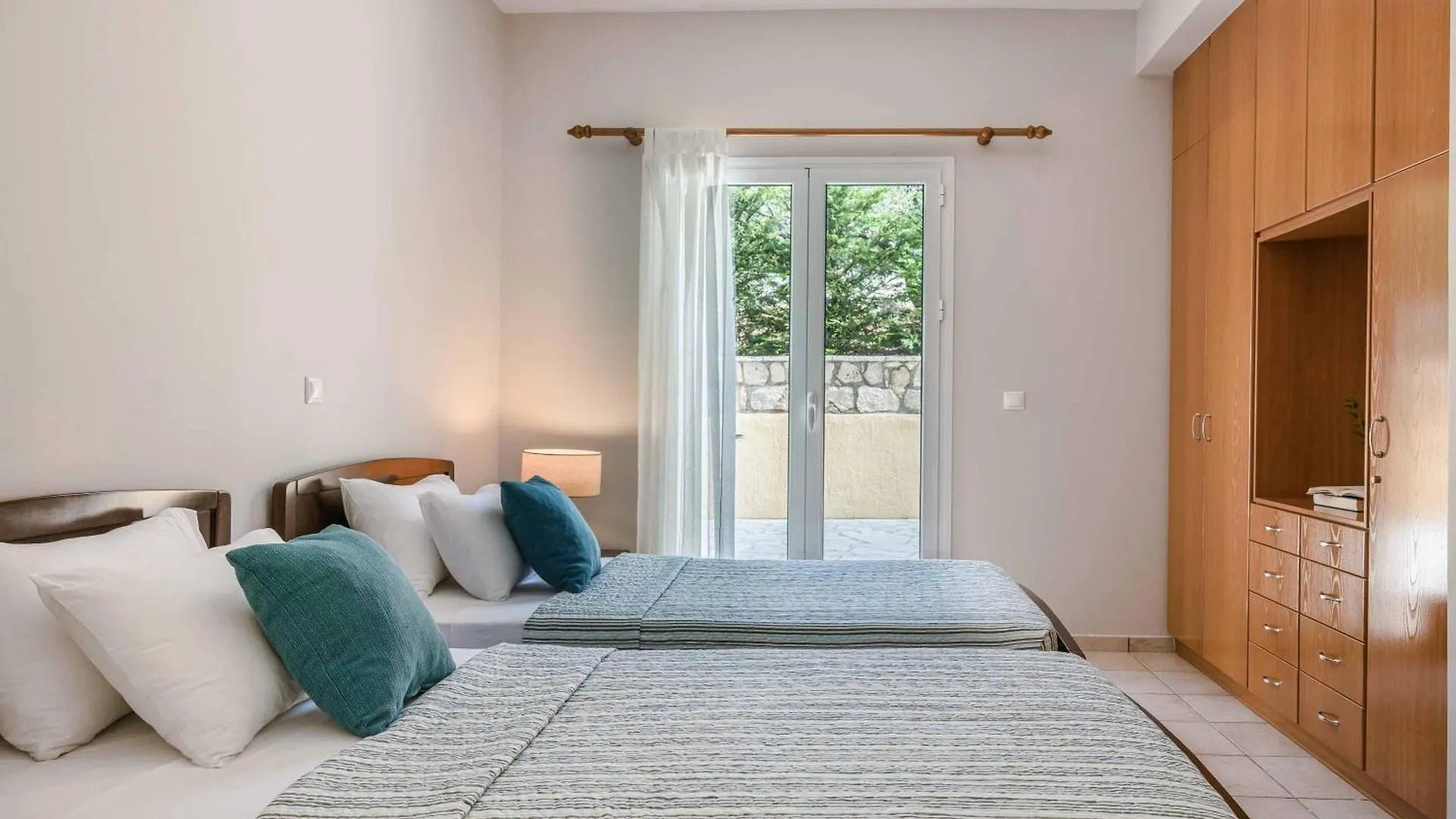 Villa Mihas Vlachata Greece